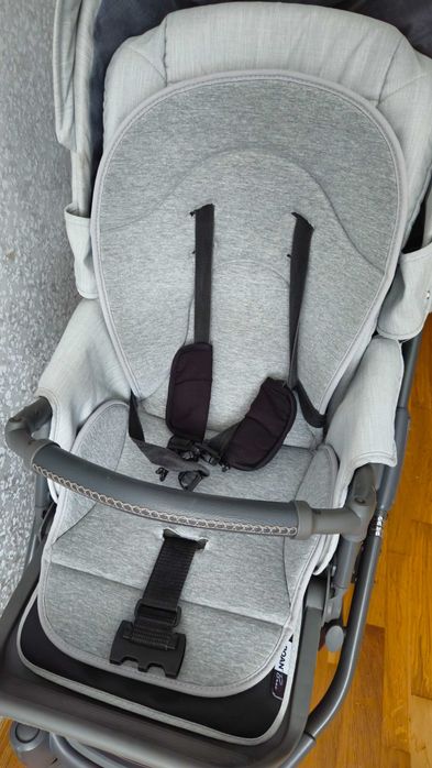 Коляска, візочок 2 в 1 Roan Bass Soft