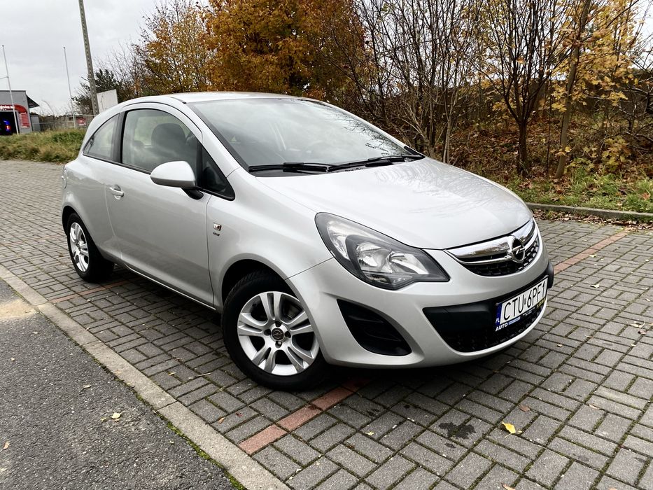 Opel Corsa D Lift 2014r. 1.4 benzyna 87km Bezwypadkowa!