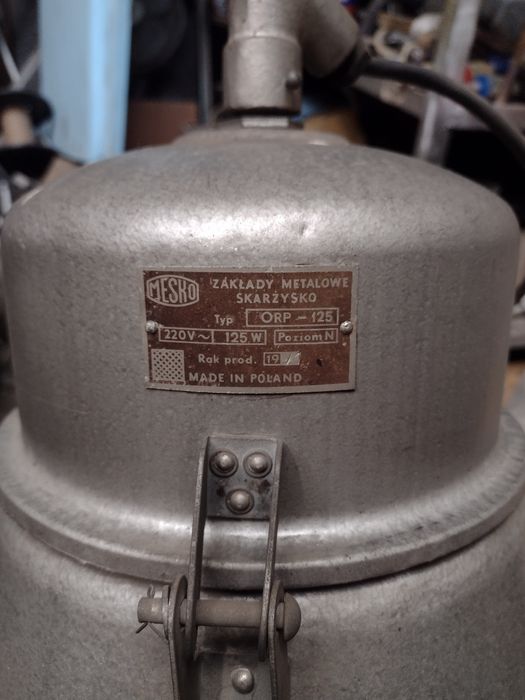 Lampa  przemysłowa loft industrialna fabryczna ORP-125 Mesko 1971R PRL