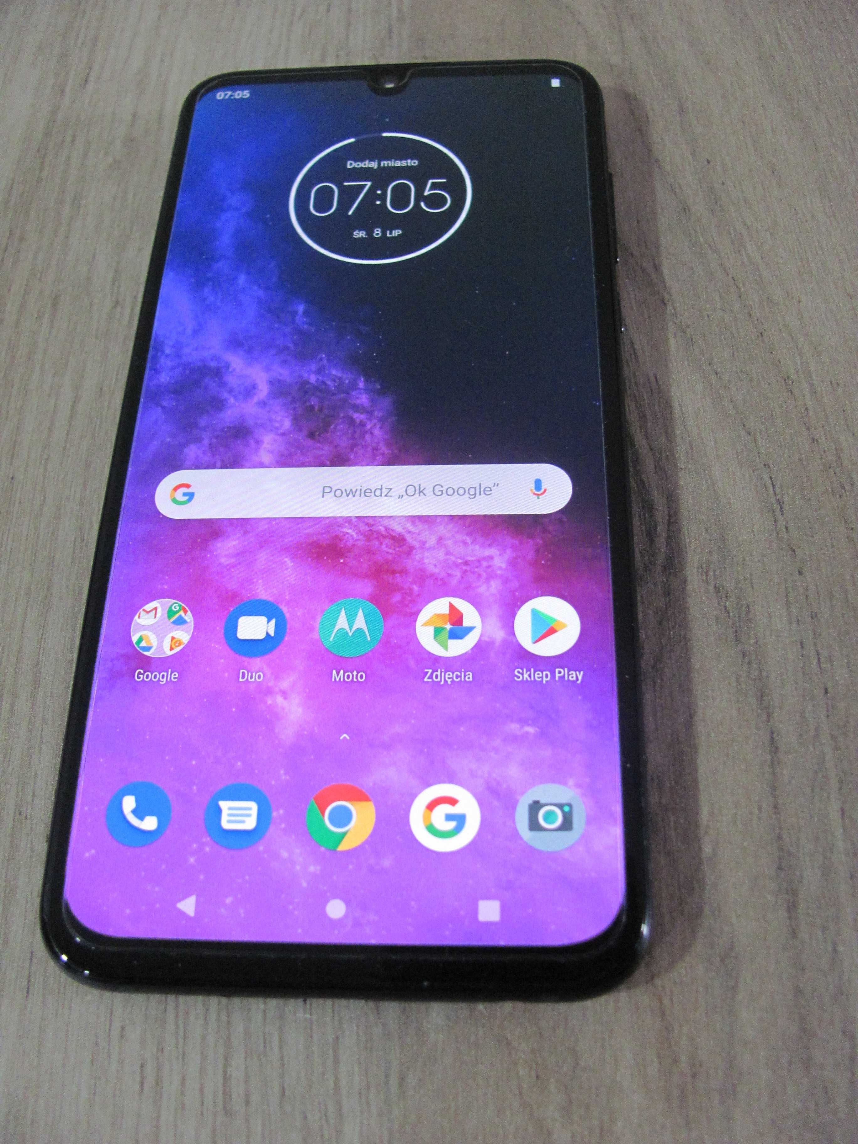 Nowy Telefon Motorola One Zoom 4/128GB Electric Gray + etui