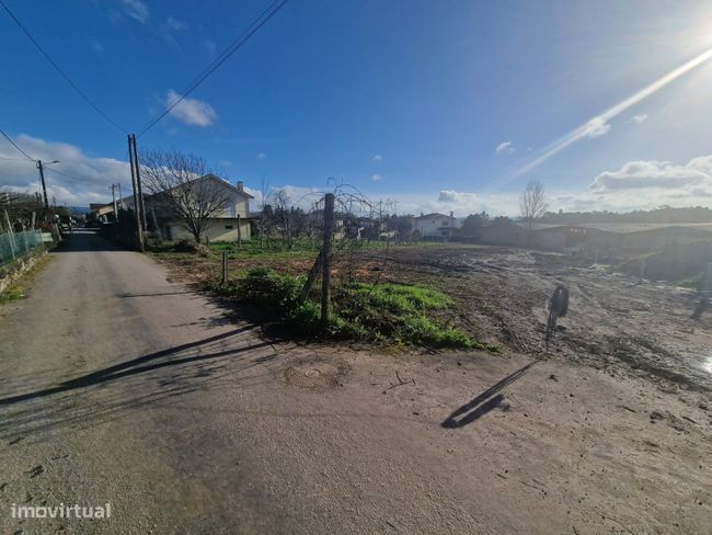 Fantástico Terreno - Loureira, Vila Verde