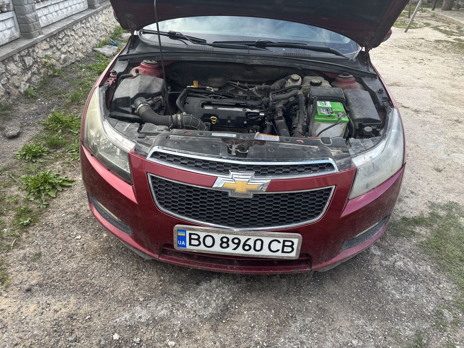 Продам Шевроле Круз 2012