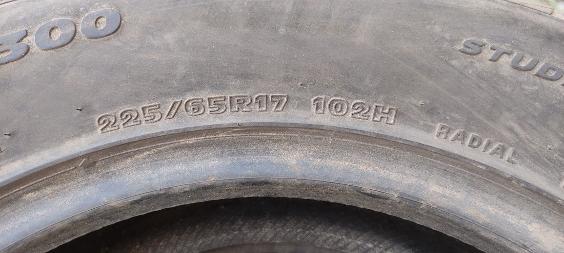Opony zimowe 225/65/17 Hankook 2PN