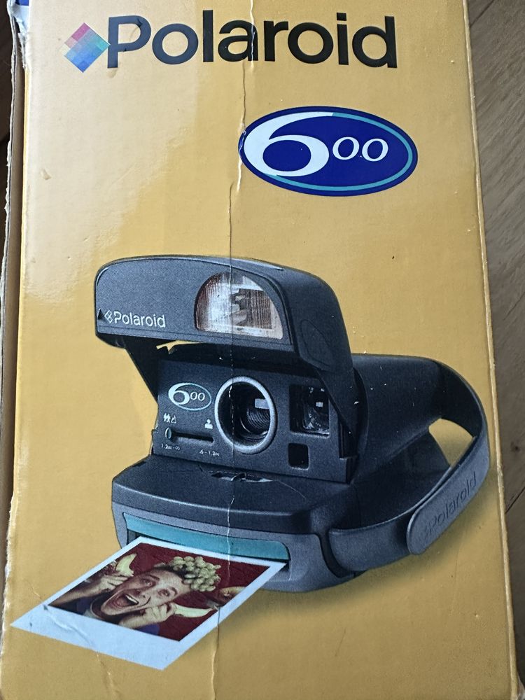 Aparat Polaroid fotograficzny