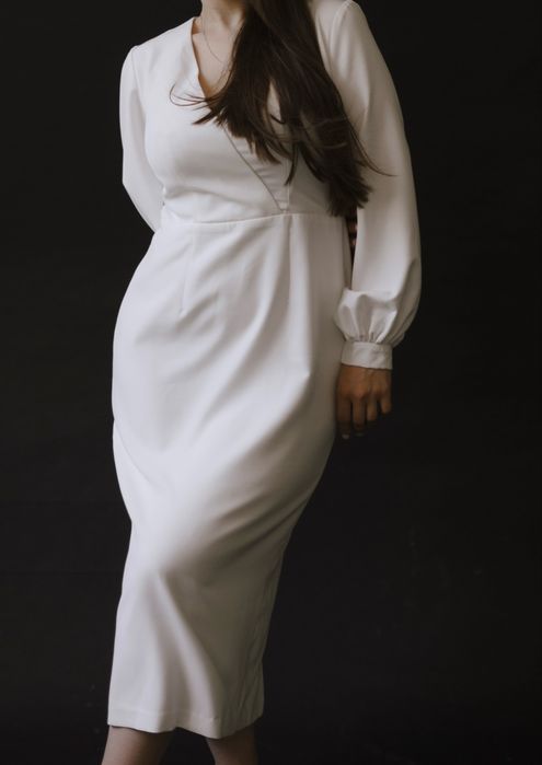 Сукня міді білого кольору ( весільна, вечірня) l-xl з обʼємними рукав