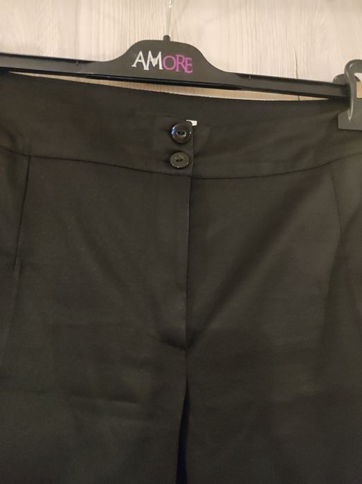 Eleganckie spodnie 7/8 polskiego producenta rozmiar 50.