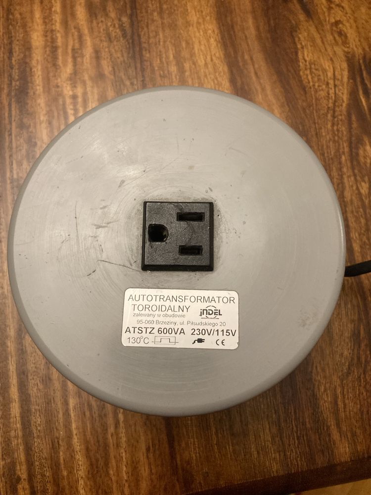 Autotranformator 600W