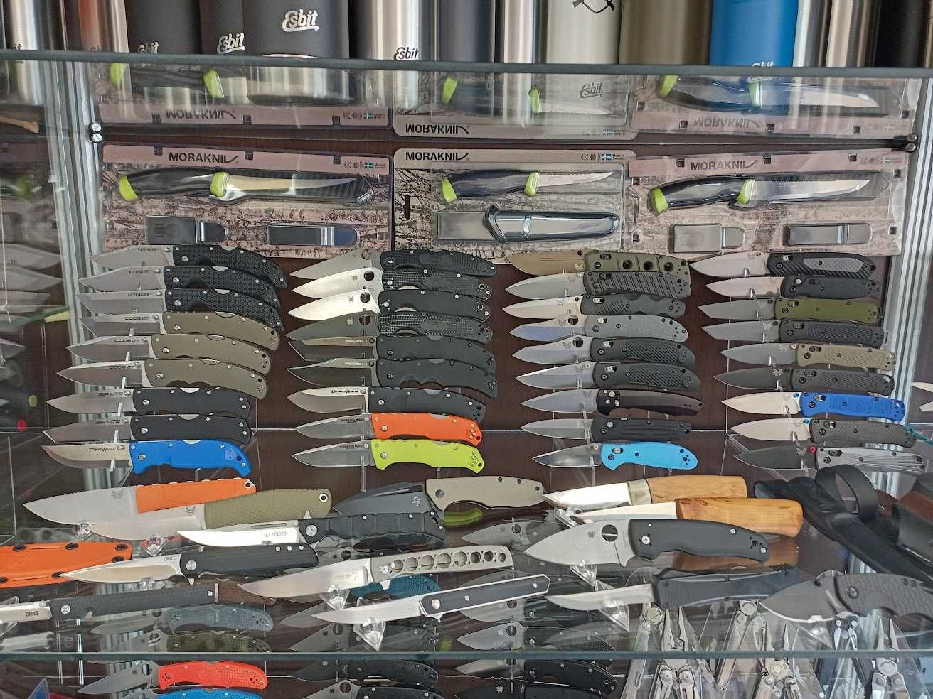 Складные ножи Spyderco