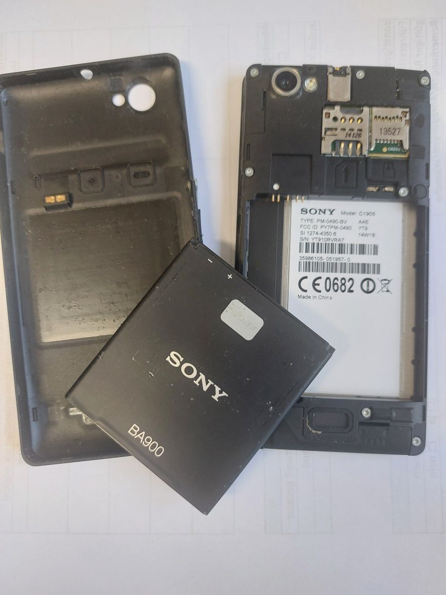 Używany telefon Sony Xperia M model C1905