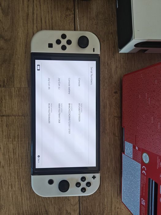 Konsola Nintendo Switch OLED! Sprzedam ! Super zestaw !