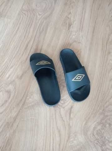 Klapki Umbro Reven II
