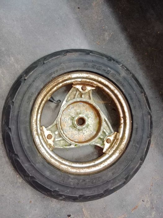 suzuki ue 125 ue125 felga tył koło tylne tylna opona