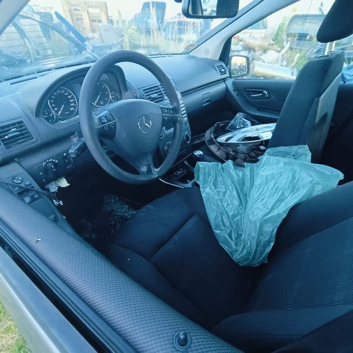 Mercedes a klasa   1.5i lakier 787 na części