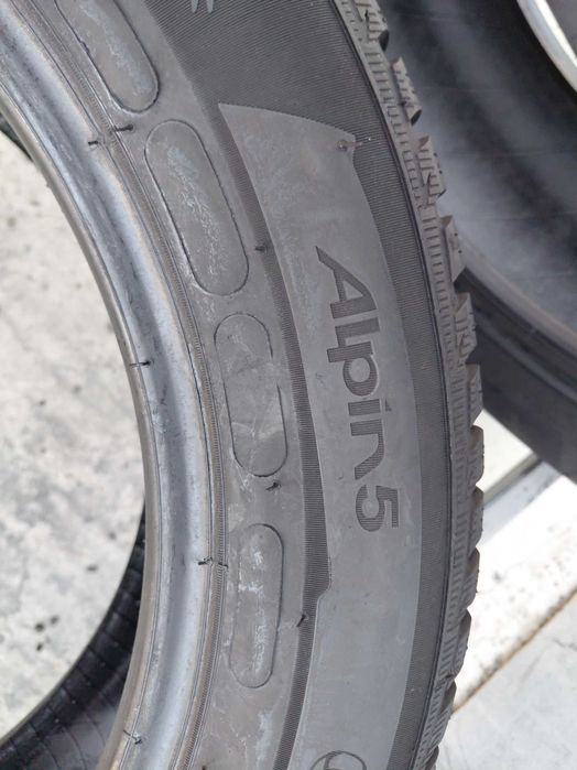 Резина зимова. 205/55/16 Michelin Alpin 5 (арт.0410)