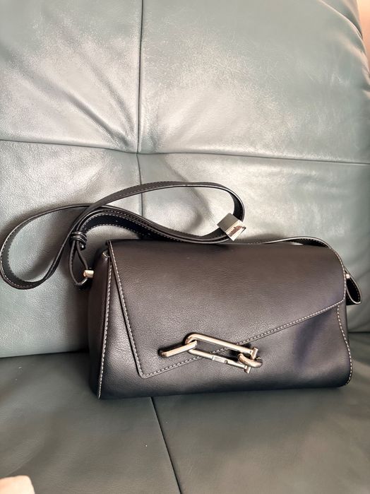 Сумка Tad Fab softie midi.
В Ідеалі