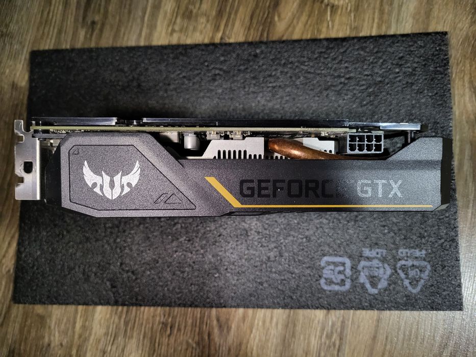 GTX 1660 Super Asus TUF Gaming