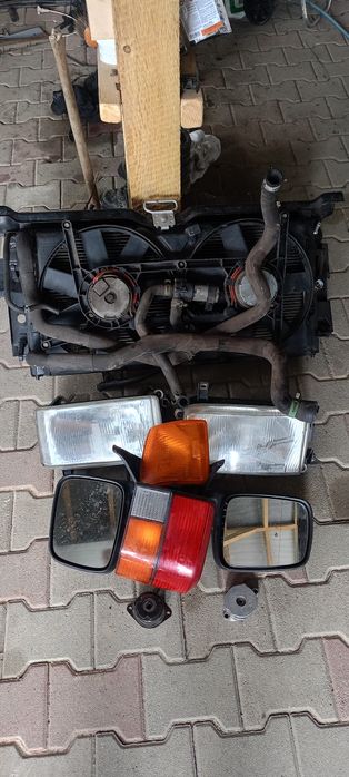 VW T4 sprzedam silnik kompletny, skrzynia biegów,.lampy, wentylator