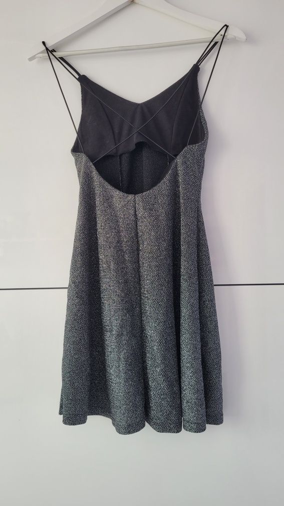 Sylwestrowa srebrna sukienka XS