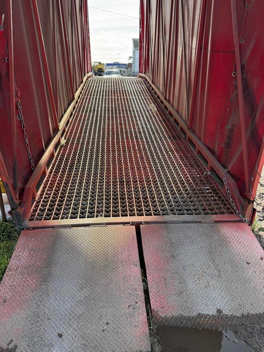 Мобільна рампа гідравлічна