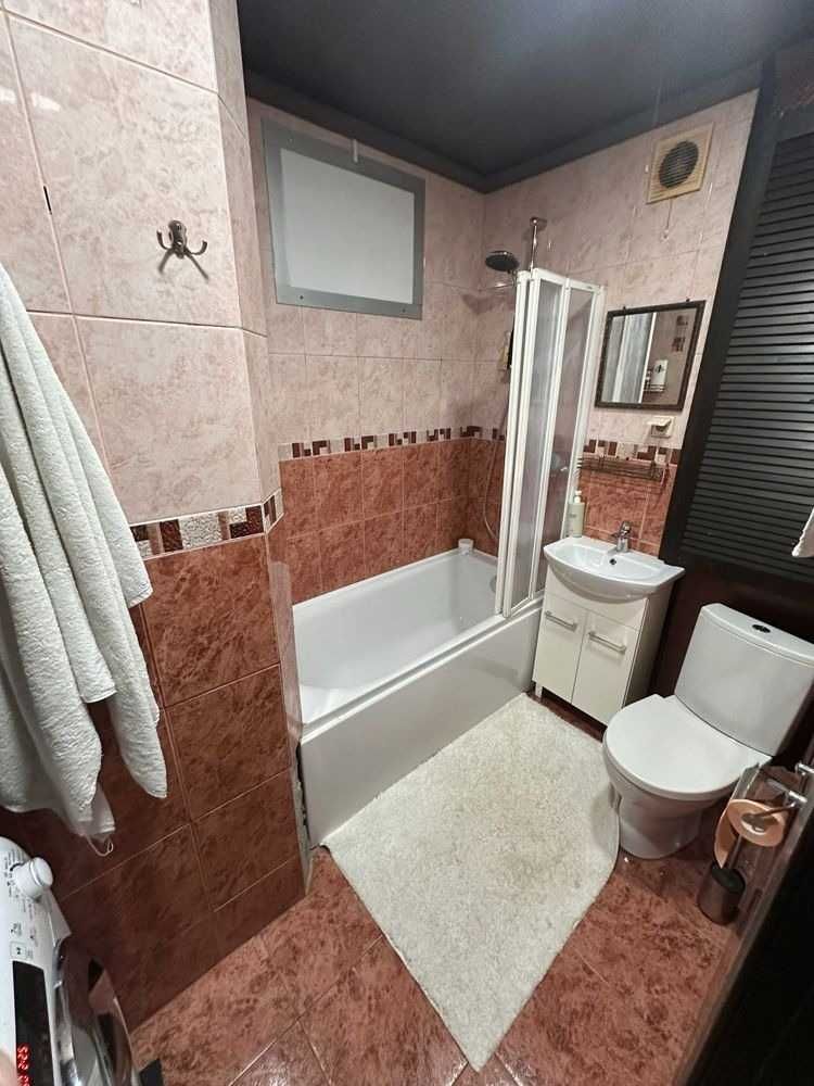 Продам уютную 2к на пр. Богдана Хмельницкого 35, Подстанция