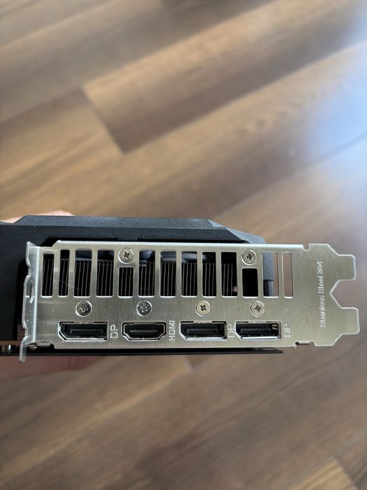 Rx 6650 XT Rog Strix