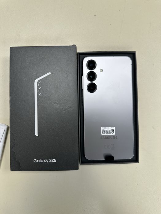 Samsung Galaxy S25 128GB