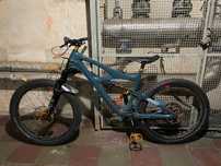 Ibis Mojo 4, Santa Cruz Reserve, Hope V4, XTR etc.