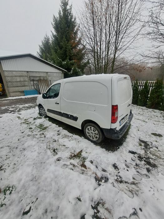 Peugeot partner 1.6 hdi vat1 Diesel uszkodzony