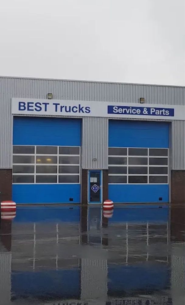 Brama 4.45x4.80 segmentowa Crawford Elektryczna 10 sztuk