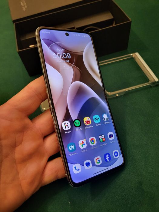Motorola Razr 40 ultra! Komplet