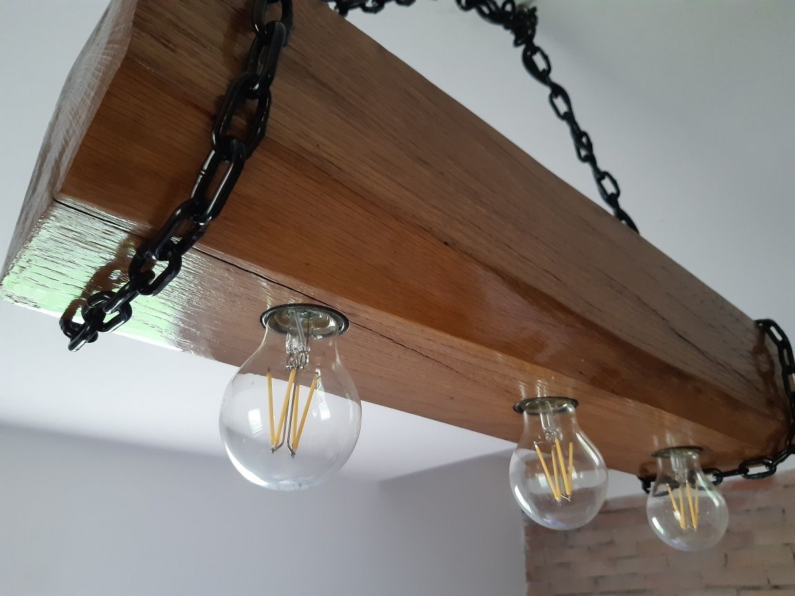 Industrialna lampa ze starego dębu
