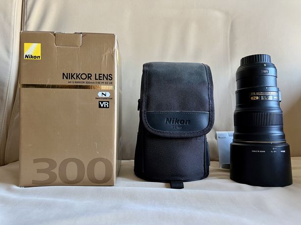 Nikon 300mm f4 PF VR - como nova