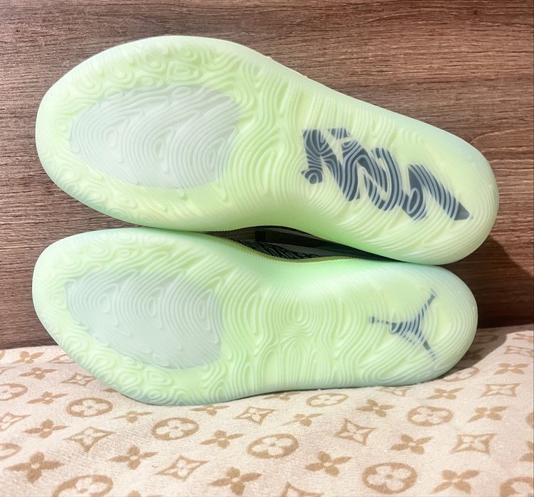 Nike Jordan Zion 4 Оригінал Баскетбольні