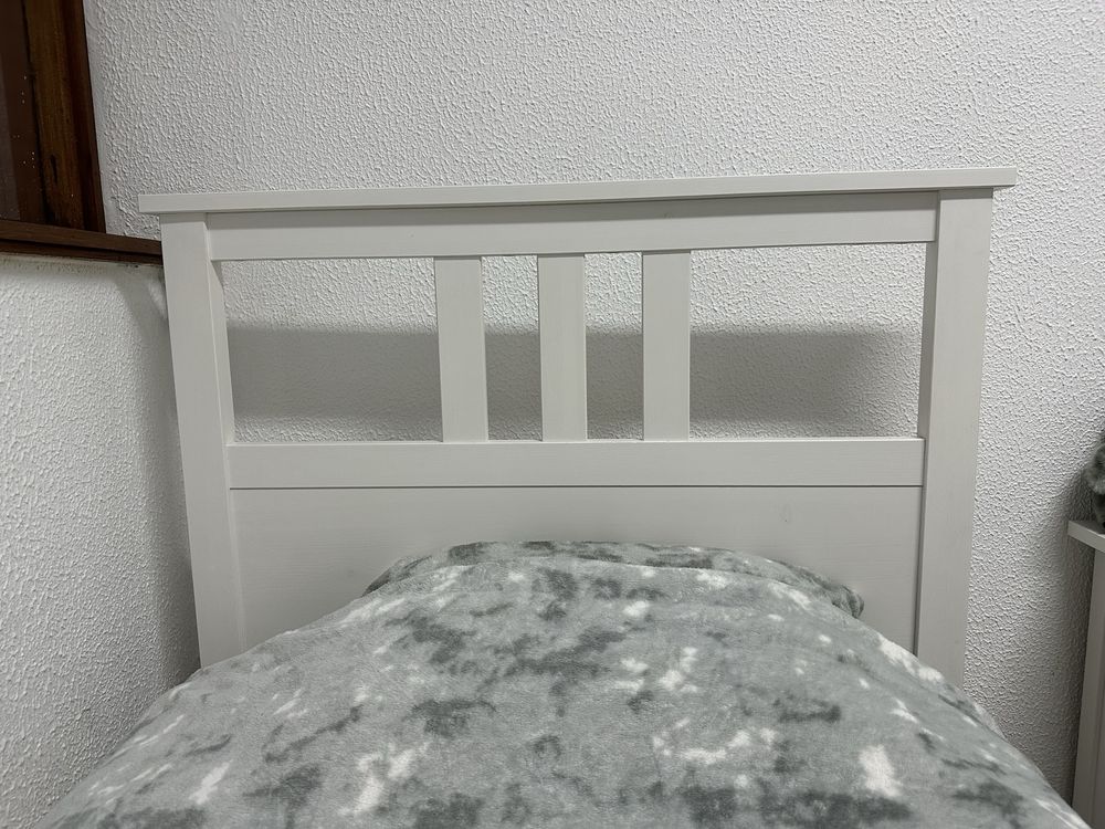 Cama individual IKEA HEMNES