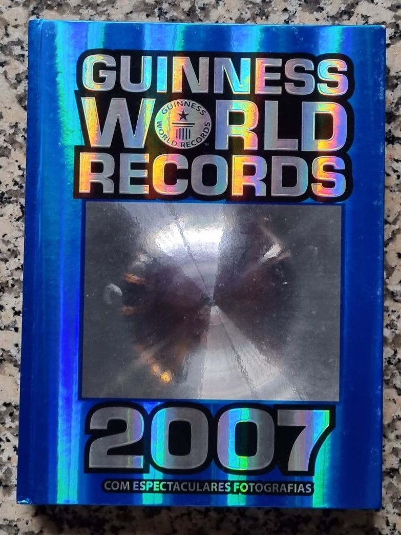 Livro "Guinness World Records 2007"