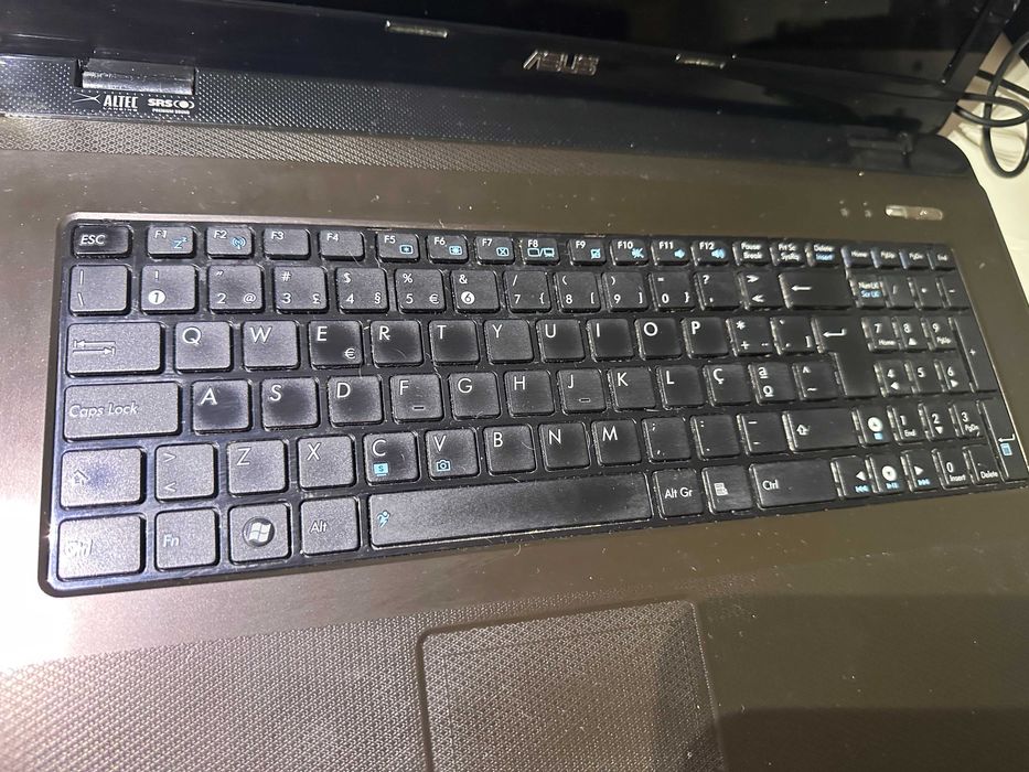 Portatil Asus K72J p/Peças Avariado