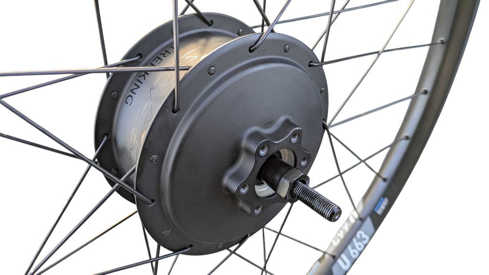 Piasta Nuvinci Enviolo Trekking,  koło 27,54'' DT Swiss U 663,  (974)