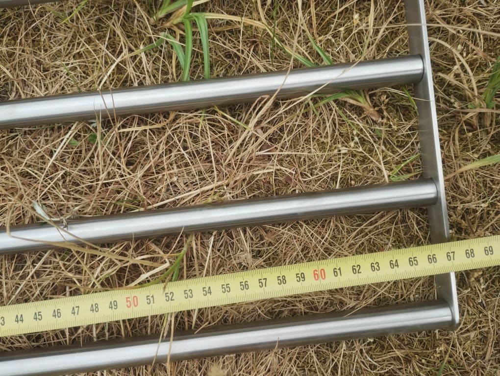 Suszarka nierdzewna mocowana do ściany 67,5x27cm