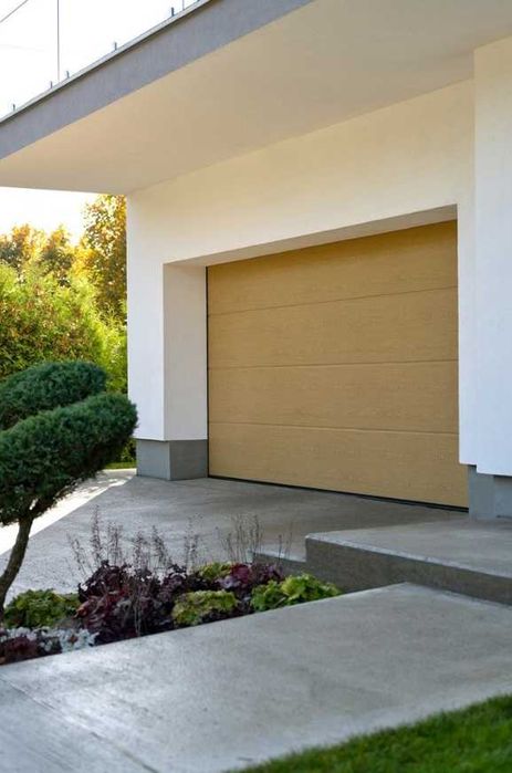 Brama garażowa segmentowa ocieplona energooszczędna Wiśniowski automat