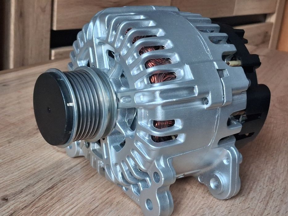Alternator Valeo 140A Tiguan SUPERB Golf  Fabia Octavia 1.6 1.9 2.0TDI
