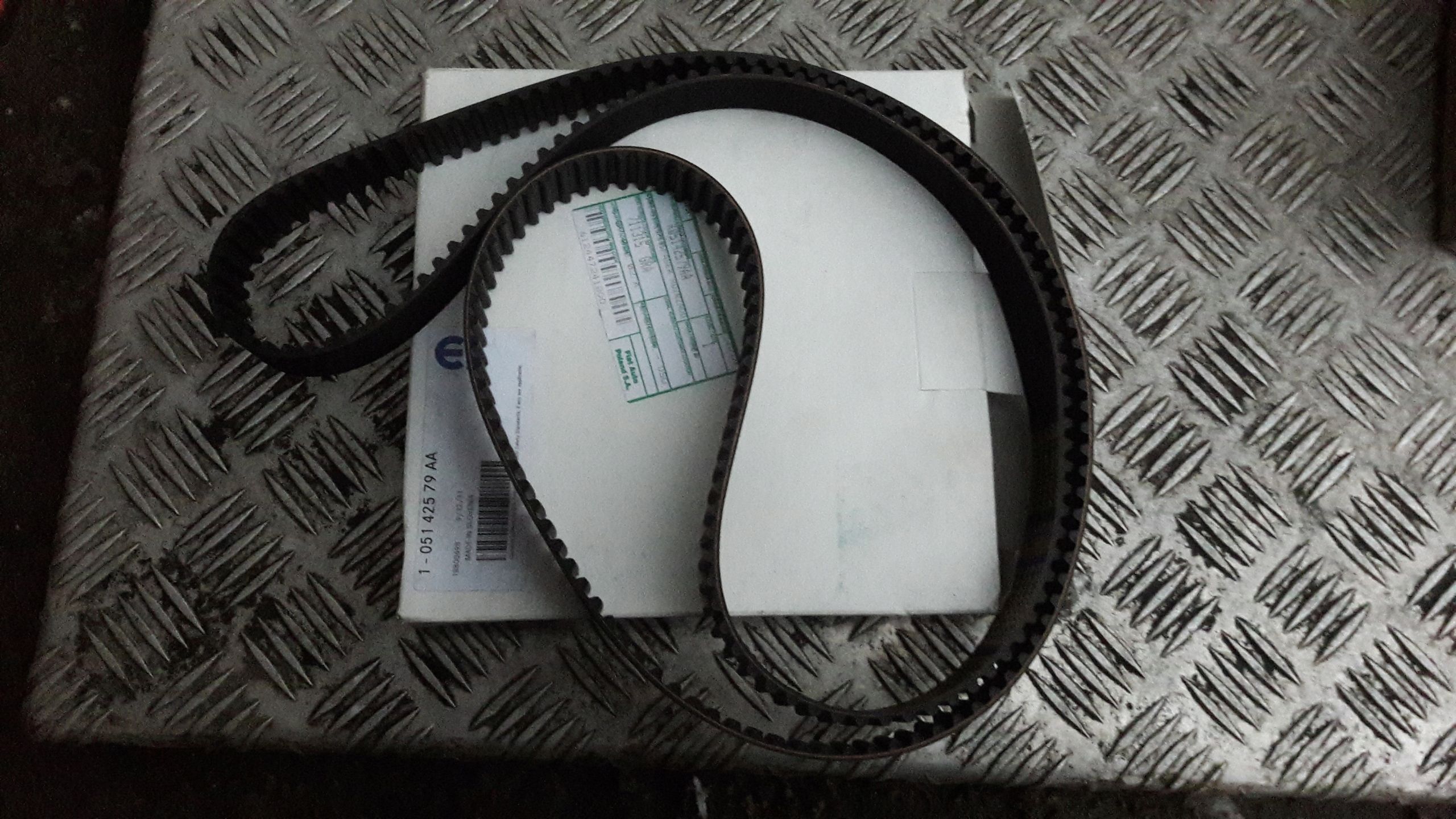 Cherokee Voyager IV 2.5 2.8 Pasek rozrządu