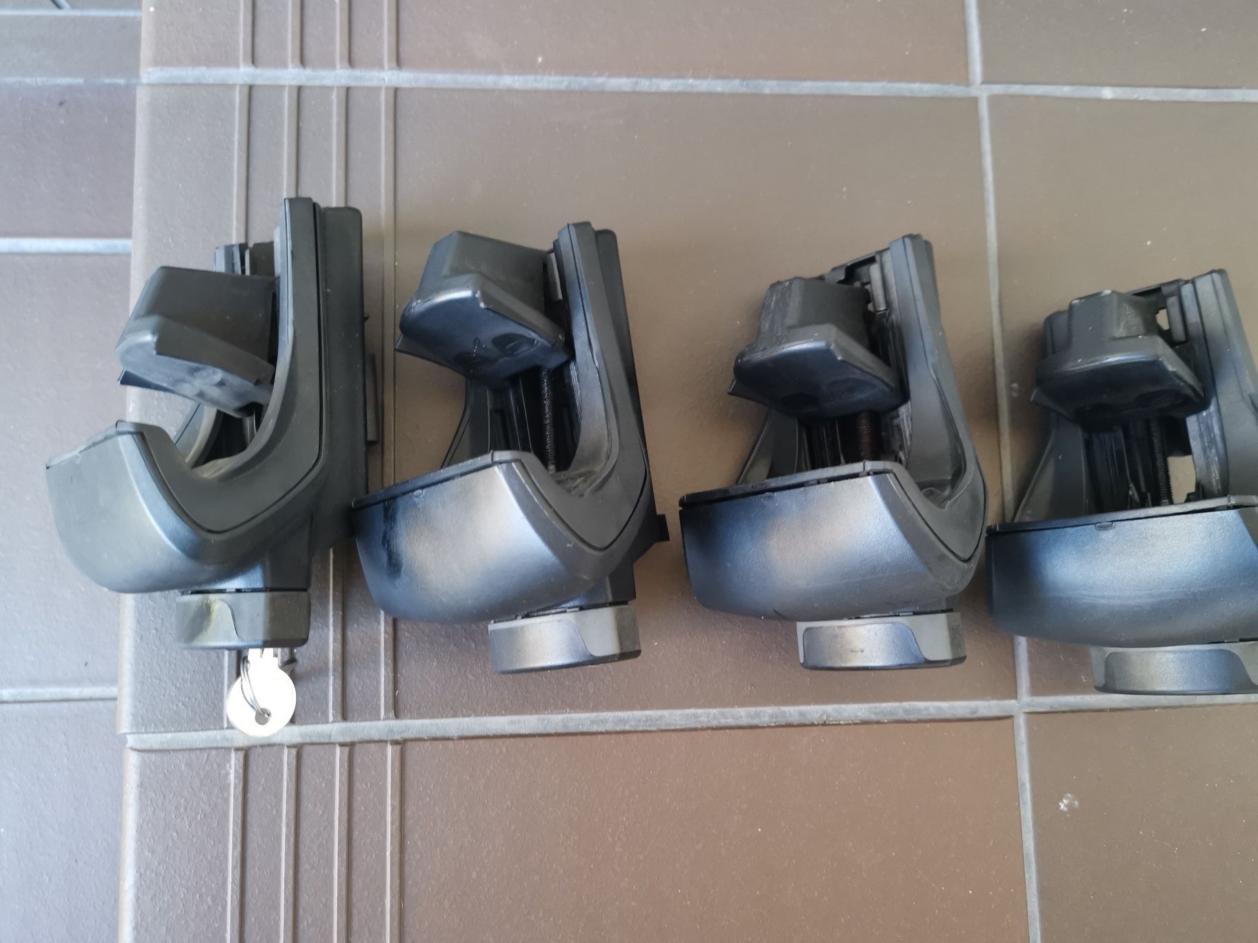 Stopy Thule Rapid System 757