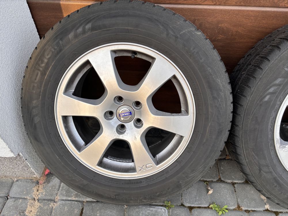 Koła Volvo XC60 Nokian zima 235/65 R17