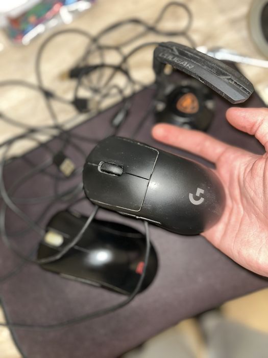 Zowie EC2A/Logitech G Pro/Podkładka HyperX/Cougar Bungee
