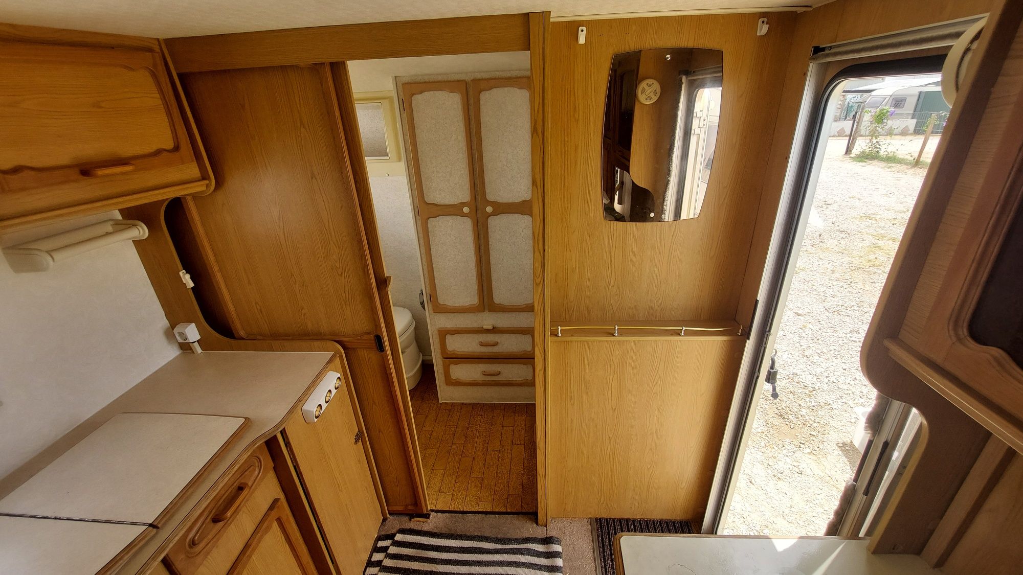 Aluguel quarto caravana