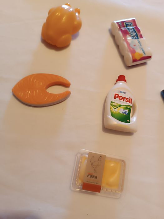 Lote 7 miniaturas artigos casa para brincar ou colecionar