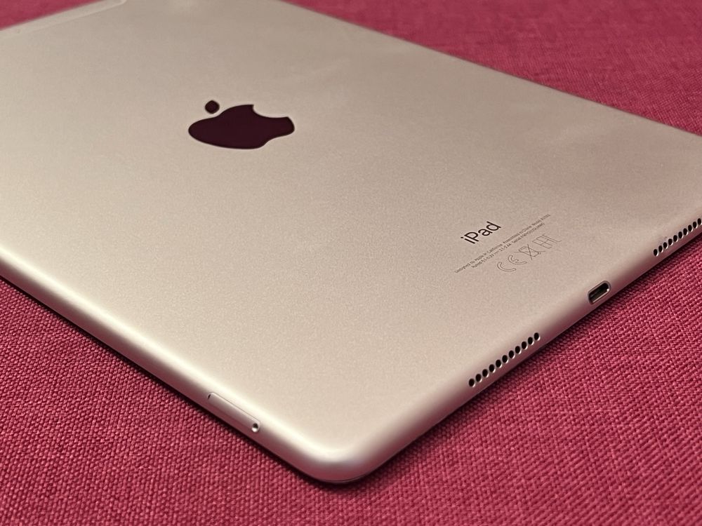Ipad Air 3 (a2123) на запчасти.
