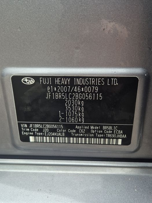 Subaru Legacy 2.0i benzyna automat cvt,  lekko uszkodzony