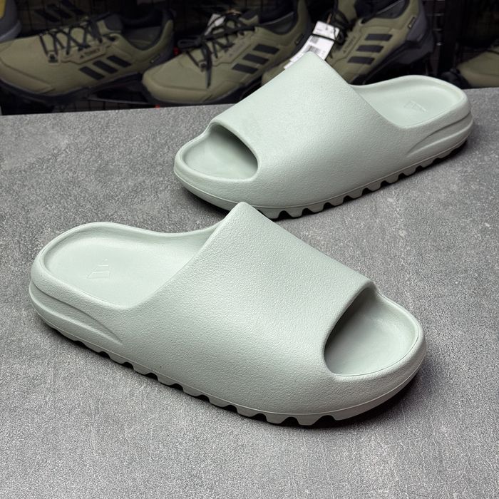 43р.ОРИГІНАЛ 100% Тапочки шльопанці адідас Adidas Yezzy Slide