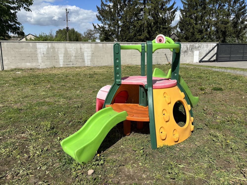 Plac zabaw Zjezdzalnia little tikes